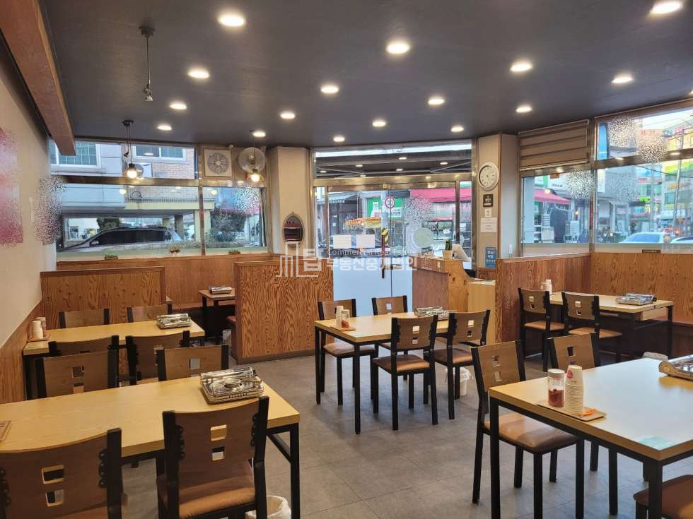 인천 서해구 검암동 검암동 시설 깔끔하고 관리 잘 된 1층상가 월세 매물번호 11779 사진 3