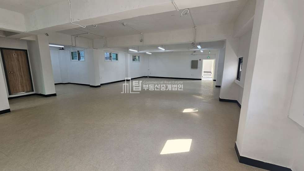 인천 미추홀구 주안동 석바위사거리 대로변 노출좋은 3층 상가 월세 매물번호 10571 사진 2