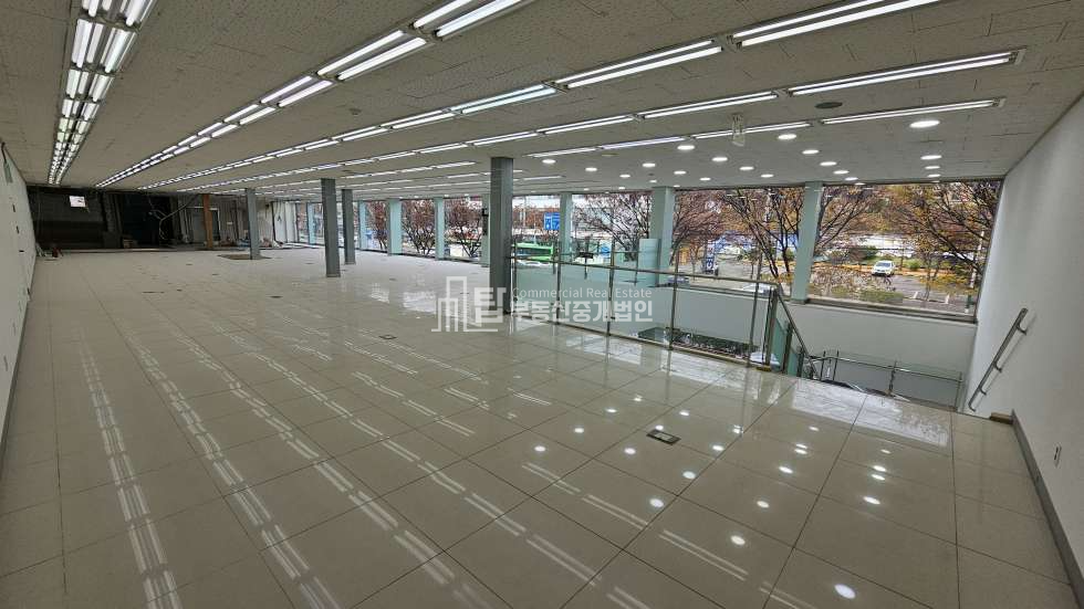 인천 남동구 만수동 만수동 대로변 2층 대형상가 업종자유 월세 매물번호 10816 사진 1