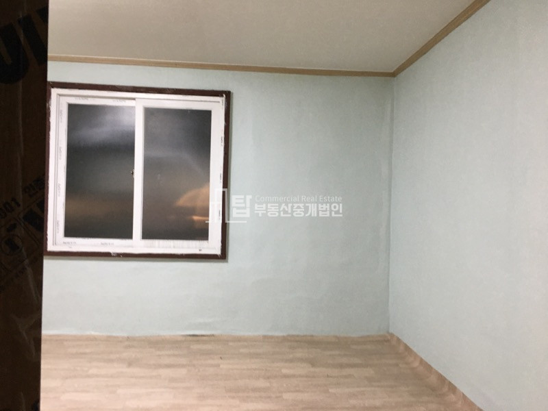 인천 미추홀구 주안동 석바위시장 내 위치 시장 초입구 유동인구 많음 월세 매물번호 13806 사진 4