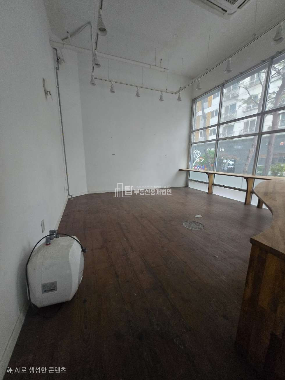 인천 남동구 구월동 A동 인천시청 앞 1층 코너 상가 메인상권라인 복층구조 유동인구많음 월세 매물번호 13891 사진 4