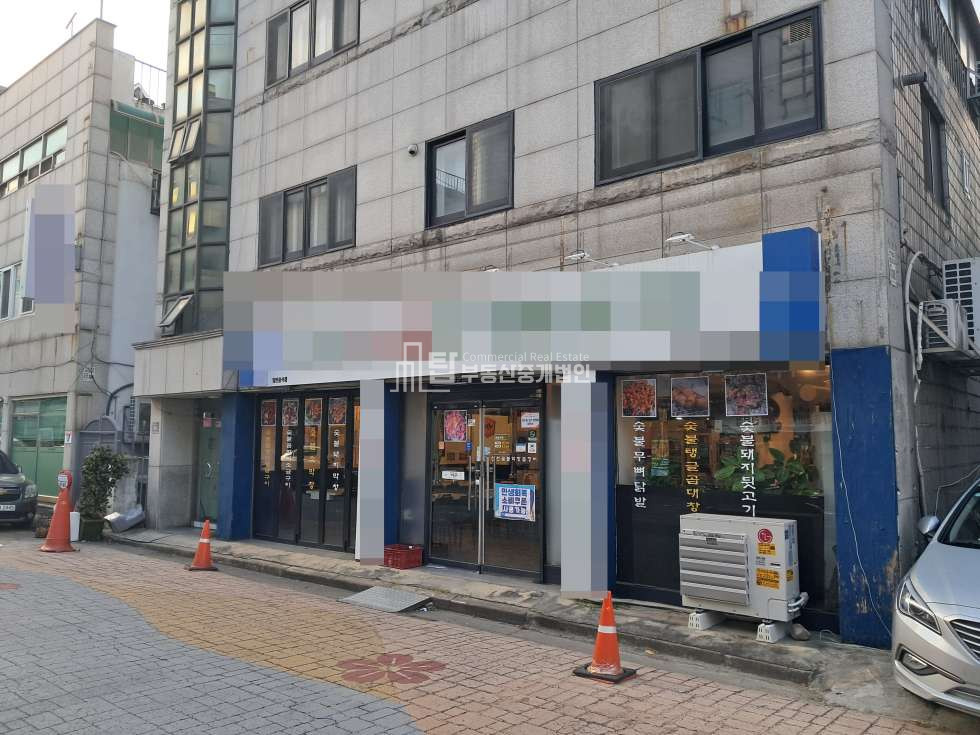 인천 연수구 연수동 1234동 내부 인테리어 깔끔한 상가 월세 매물번호 13255 사진 1