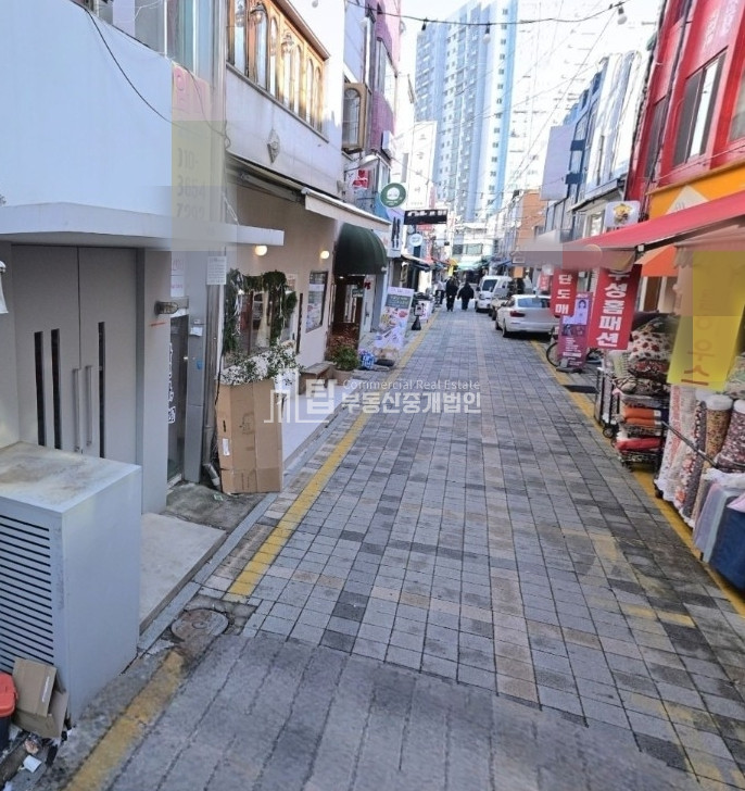 인천 부평구 부평동 부평 문화의 거리 유동인구 풍부한 평리단길 2층 상가 월세 매물번호 14140 사진 1