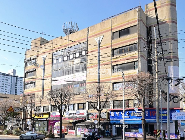 인천 서해구 가좌동 건지사거리 코너 대형평수 상가 입지 좋고 고속도로 인접 월세 매물번호 14448 사진 1