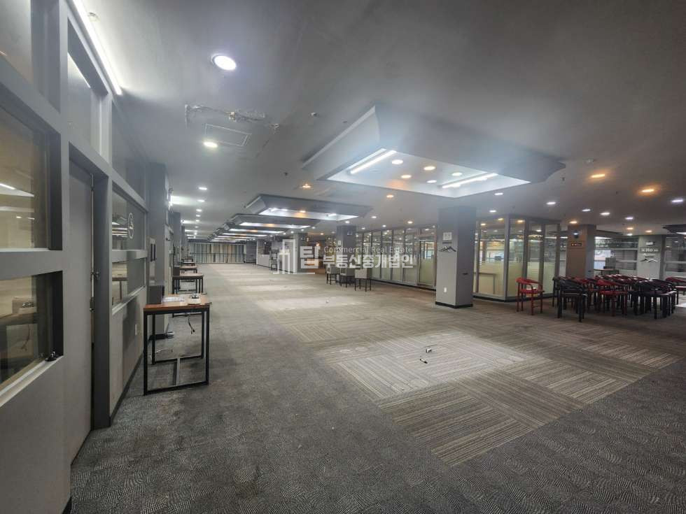 인천 미추홀구 주안동 상가동 시민공원역 대로변 현대아파트상가동 4층상가 월세 매물번호 13421 사진 2