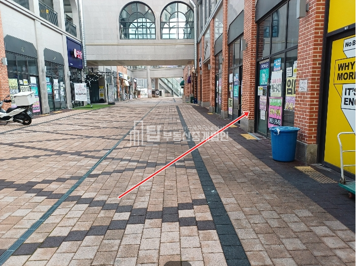 경기 김포시 구래동 6886-4 301(판매시설)동 김포상가, 김포구래동상가, 구래역 생활상권 경매 매물번호 14712 사진 2